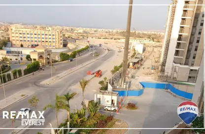 Apartment - 2 Bedrooms - 2 Bathrooms for sale in Aeon - 6 October Compounds - 6 October City - Giza