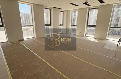 مساحات مكتبية - 4 غرف نوم - 2 حمامات للايجار في ميفيدا - كمبوندات التجمع الخامس - التجمع الخامس - مدينة القاهرة الجديدة - القاهرة