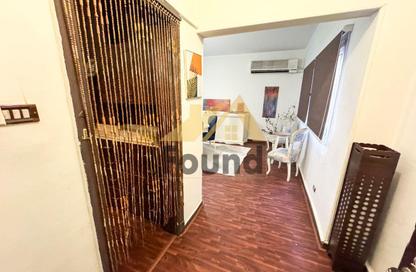 Apartment - 2 Bedrooms - 2 Bathrooms for rent in Al Mansour Mohamed St. - Zamalek - Cairo