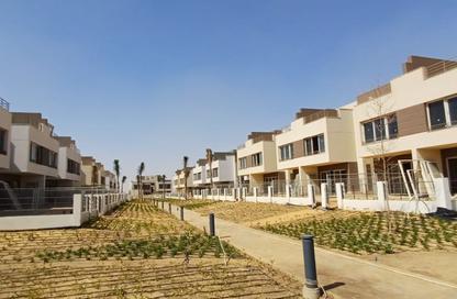 Villa - 5 Bedrooms - 5 Bathrooms for sale in Palm Hills New Cairo - 5th Settlement Compounds - The 5th Settlement - New Cairo City - Cairo
