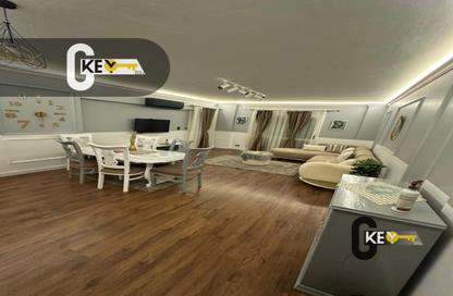 Apartment - 2 Bedrooms - 1 Bathroom for rent in El Rehab Extension - Al Rehab - New Cairo City - Cairo