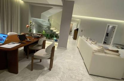 Apartment - 4 - 4 for sale in Six West - Beverly Hills - Sheikh Zayed Compounds - Sheikh Zayed City - Giza Apartment - 4 - 4 for sale in Six West - Beverly Hills - Sheikh Zayed Compounds - Sheikh Zayed City - Giza