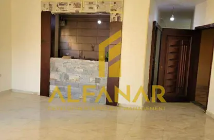 شقة - 3 غرف نوم - 2 حمامات للايجار في شارع الجزيرة - المستثمرين الجنوبية - مدينة القاهرة الجديدة - القاهرة