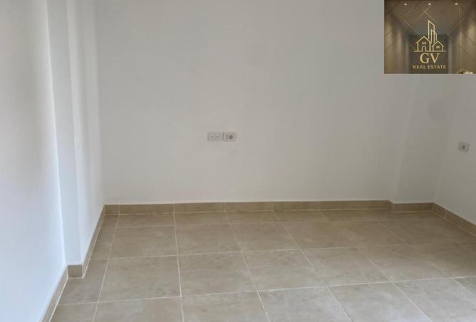 52460554 - Property Image 3