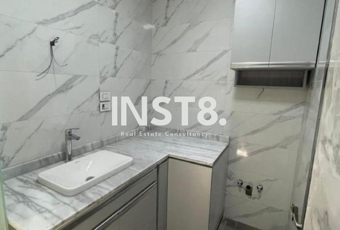 70092381 - Property Image 2