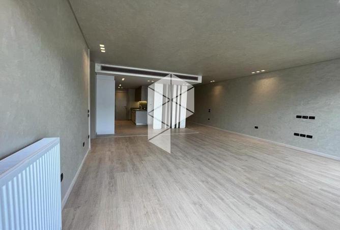 8690008 - Property Image 2