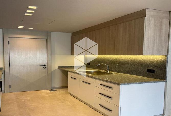 8690008 - Property Image 3