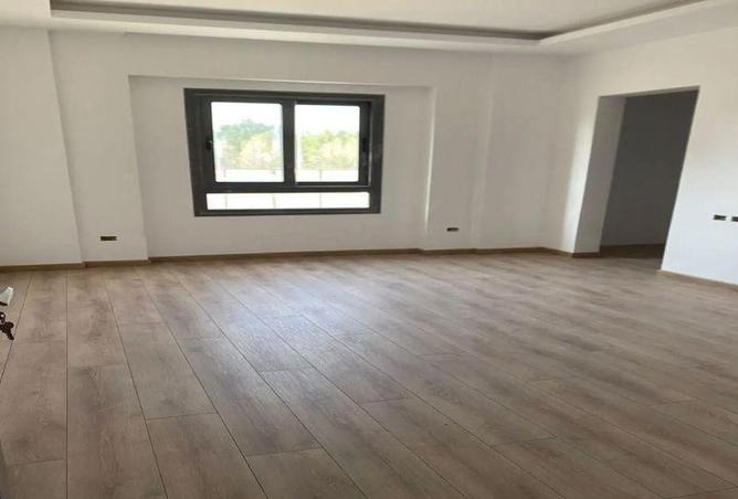 74312412 - Property Image 2