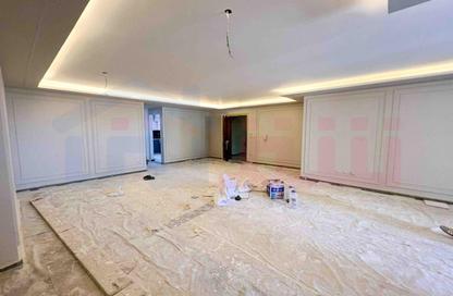 Apartment - 4 Bedrooms - 3 Bathrooms for sale in Smouha - Hay Sharq - Alexandria