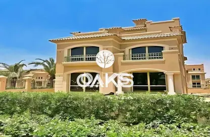 Villa - 5 Bedrooms - 4 Bathrooms for sale in Al Patio 5 East - El Patio - El Shorouk Compounds - Shorouk City - Cairo