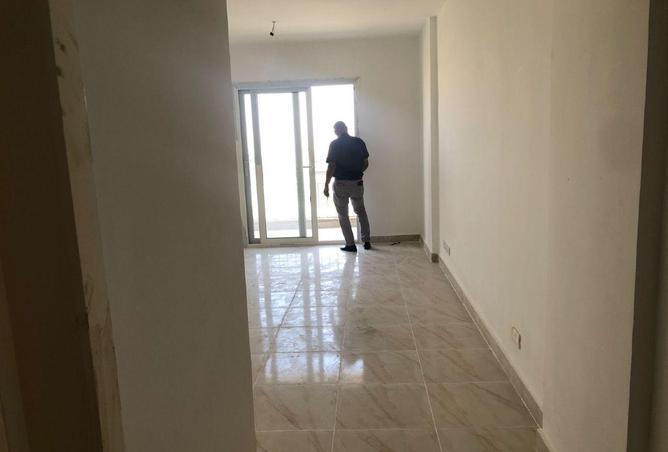 8593429 - Property Image 3