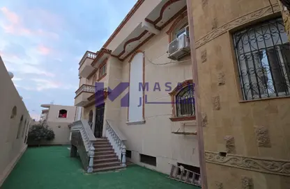 Villa - 6 Bedrooms - 4 Bathrooms for sale in Street155 - District 4 - The 5th Settlement - New Cairo City - Cairo