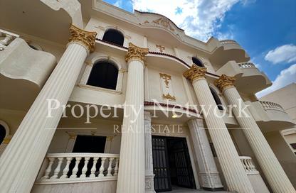 Whole Building - 7+ Bedrooms - 7+ Bathrooms for sale in City Club Mall - 1st District East - Shorouk City - Cairo Whole Building - 7+ Bedrooms - 7+ Bathrooms for sale in City Club Mall - 1st District East - Shorouk City - Cairo