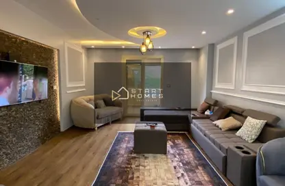 Apartment - 2 Bedrooms - 1 Bathroom for rent in El Rehab Extension - Al Rehab - New Cairo City - Cairo