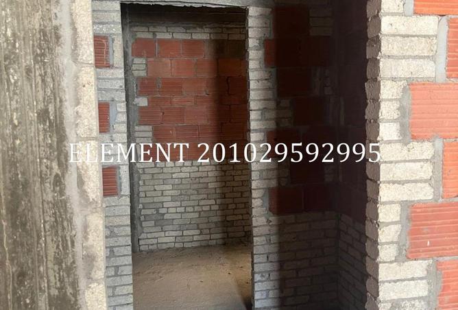 72189017 - Property Image 2