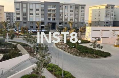 Apartment - 2 Bedrooms - 3 Bathrooms for sale in Garden Residence - Hyde Park - New Cairo City - Cairo