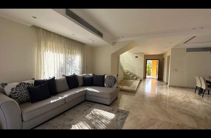 Villa - 5 - 4 for rent in Stone Park - 5th Settlement Compounds - The 5th Settlement - New Cairo City - Cairo