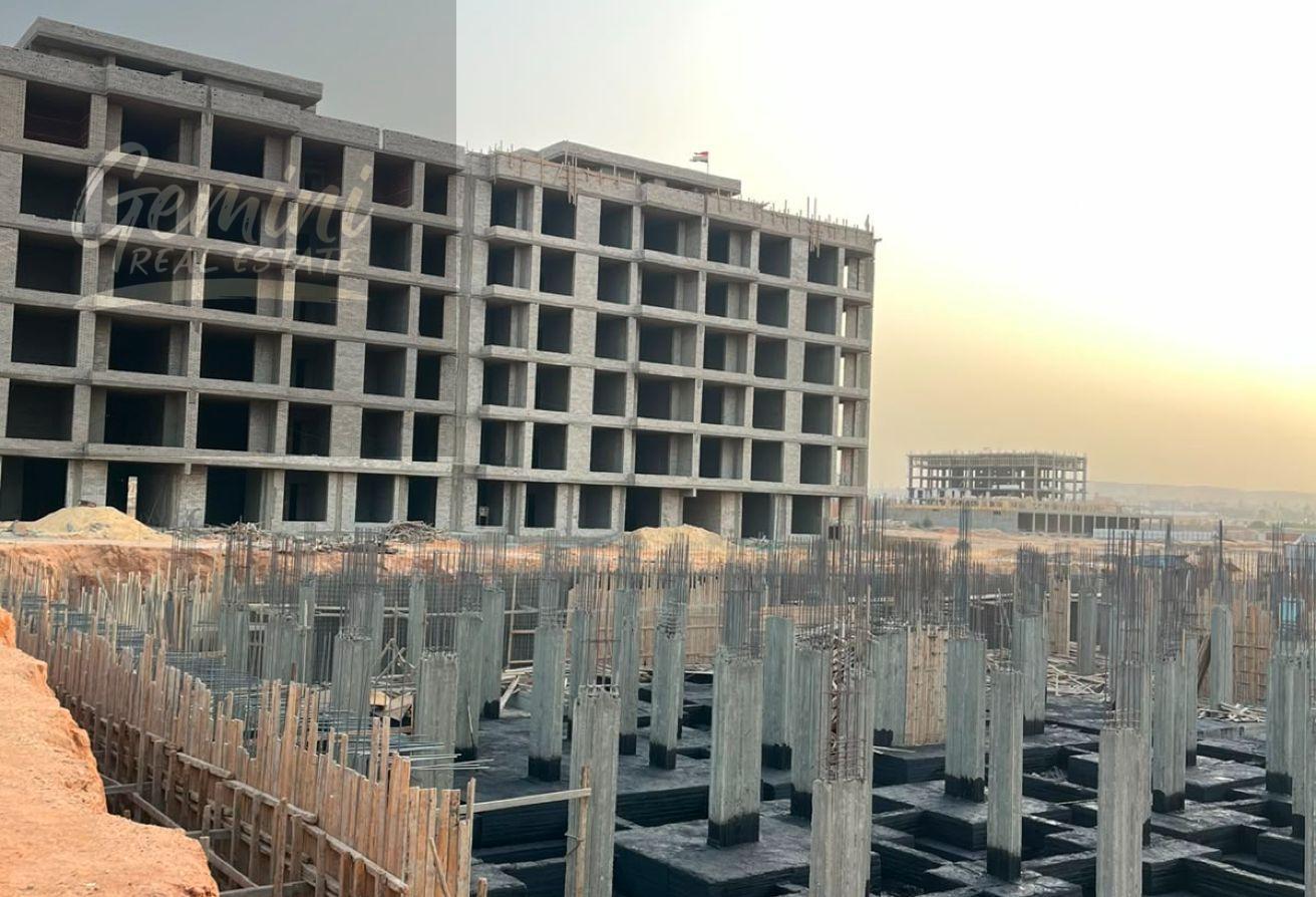 3-bedroom apartment 184 m² for sale in Rovan