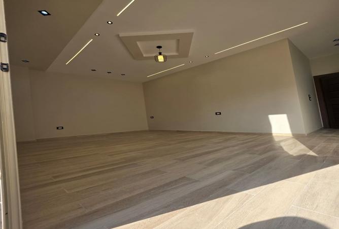 107397902 - Property Image 3