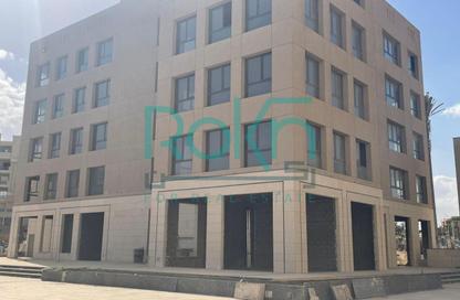 Office Space - Studio - 4 Bathrooms for rent in Arkan Plaza - 26th of July Corridor - Sheikh Zayed City - Giza