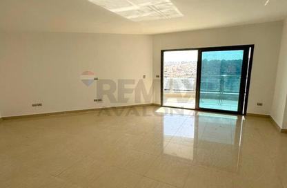 Apartment - 3 Bedrooms - 3 Bathrooms for rent in Smouha - Hay Sharq - Alexandria