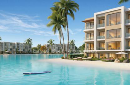 Chalet - 3 Bedrooms - 2 Bathrooms for sale in Ramla - Ras Al Hekma - North Coast