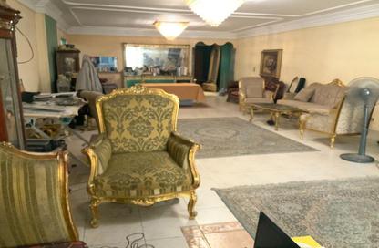 Apartment - 3 Bedrooms - 2 Bathrooms for sale in Cornish El Nile St. - Maadi - Hay El Maadi - Cairo