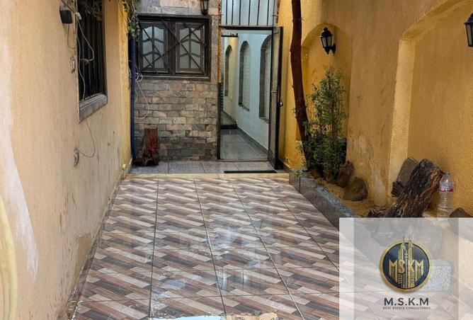 54493930 - صورة العقار 3