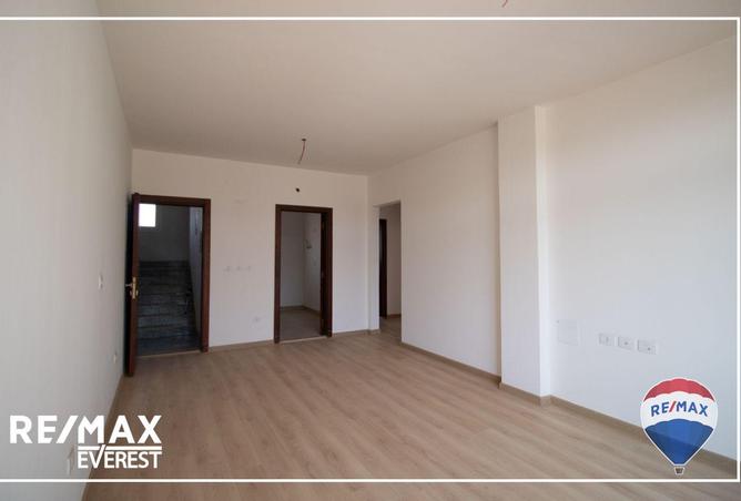 88404888 - Property Image 3