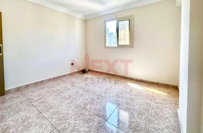 Apartment - 2 Bedrooms - 1 Bathroom for sale in Al Ekbal St. - Laurent - Hay Sharq - Alexandria Apartment - 2 Bedrooms - 1 Bathroom for sale in Al Ekbal St. - Laurent - Hay Sharq - Alexandria