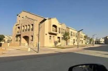 Townhouse - 4 Bedrooms - 4 Bathrooms for sale in Green Square - Mostakbal City Compounds - Mostakbal City - Future City - Cairo