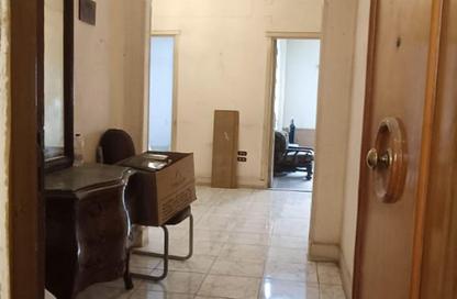 Apartment - 3 Bedrooms - 1 Bathroom for sale in Nakhla El Motei St. - Triumph Square - El Nozha - Cairo
