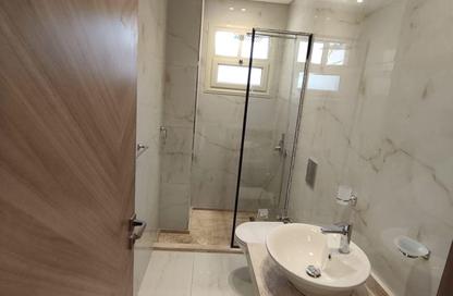 Apartment - 2 Bedrooms - 2 Bathrooms for rent in Al Gezira St. - South Investors Area - New Cairo City - Cairo
