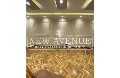 دوبلكس - 2 غرف نوم - 2 حمامات للبيع في شارع نهرو - روكسي - مصر الجديدة - القاهرة