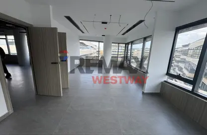 مساحات مكتبية - 2 غرف نوم - 2 حمامات للايجار في ذا بوليجون - كمبوندات الشيخ زايد - الشيخ زايد - الجيزة