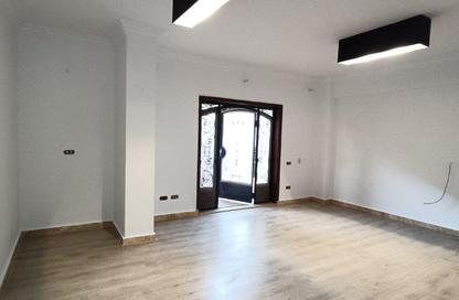 Apartment - 2 Bedrooms - 1 Bathroom for rent in Family City - North Investors Area - New Cairo City - Cairo