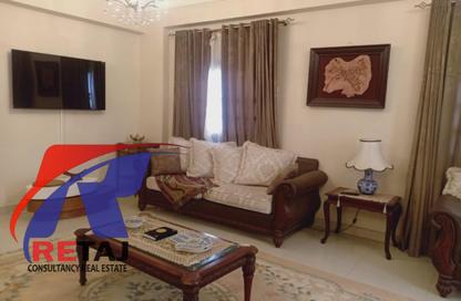 Apartment - 3 Bedrooms - 2 Bathrooms for rent in Al Sadat Axis - The 1st Settlement - New Cairo City - Cairo