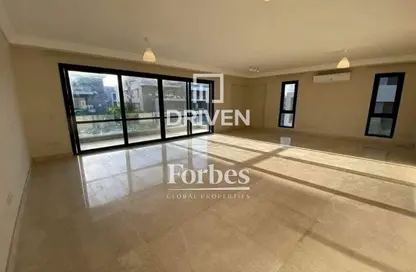 Apartment - 5 Bedrooms - 5 Bathrooms for sale in Village West - Sheikh Zayed Compounds - Sheikh Zayed City - Giza