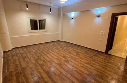 Apartment - 2 Bedrooms - 2 Bathrooms for rent in New Cairo City - Cairo