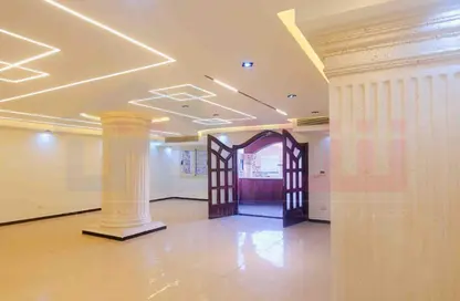 Apartment - 3 Bedrooms - 2 Bathrooms for sale in Janaklees - Hay Sharq - Alexandria