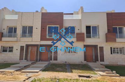 Townhouse - 4 Bedrooms - 4 Bathrooms for sale in Azzar 2 - 5th Settlement Compounds - The 5th Settlement - New Cairo City - Cairo