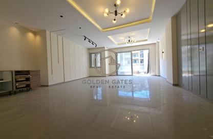 Apartment - 4 Bedrooms - 3 Bathrooms for rent in Village Gardens Katameya - 5th Settlement Compounds - The 5th Settlement - New Cairo City - Cairo Apartment - 4 Bedrooms - 3 Bathrooms for rent in Village Gardens Katameya - 5th Settlement Compounds - The 5th Settlement - New Cairo City - Cairo