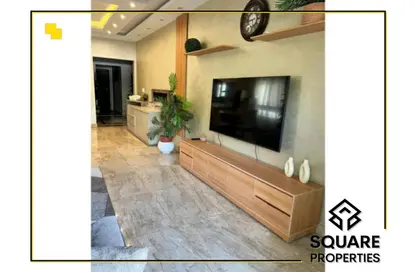 شقة - 3 غرف نوم - 3 حمامات للايجار في 6 ويست - بيفرلي هيلز - كمبوندات الشيخ زايد - الشيخ زايد - الجيزة