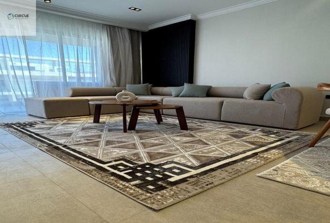 8623130 - Property Image 3