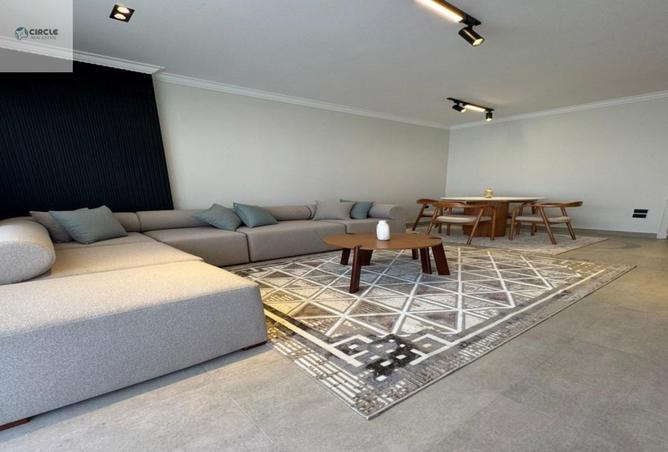 8623130 - Property Image 2