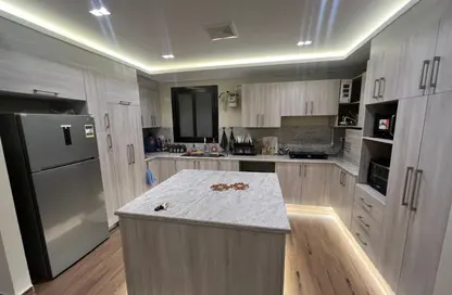 شقة - 3 غرف نوم - 3 حمامات للايجار في ايستاون - كمبوندات التجمع الخامس - التجمع الخامس - مدينة القاهرة الجديدة - القاهرة