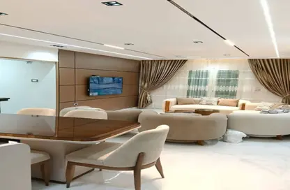 شقة - 3 غرف نوم - 2 حمامات للايجار في سيتي ستارز - مساكن المهندسين - مدينة نصر - القاهرة