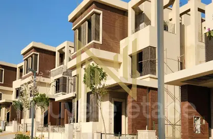 Townhouse - 4 Bedrooms - 5 Bathrooms for sale in New Giza - Cairo Alexandria Desert Road - 6 October City - Giza