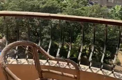 Apartment - 4 Bedrooms - 3 Bathrooms for sale in Mohammed Al Maqref St. - 6th Zone - Nasr City - Cairo