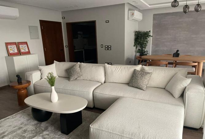 100644497 - Property Image 2